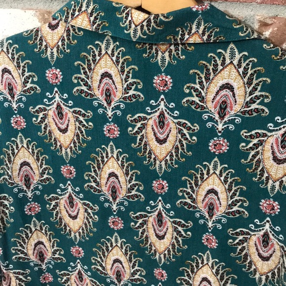 Dee Elle Paisley L/S Tunic L - Picture 6 of 6